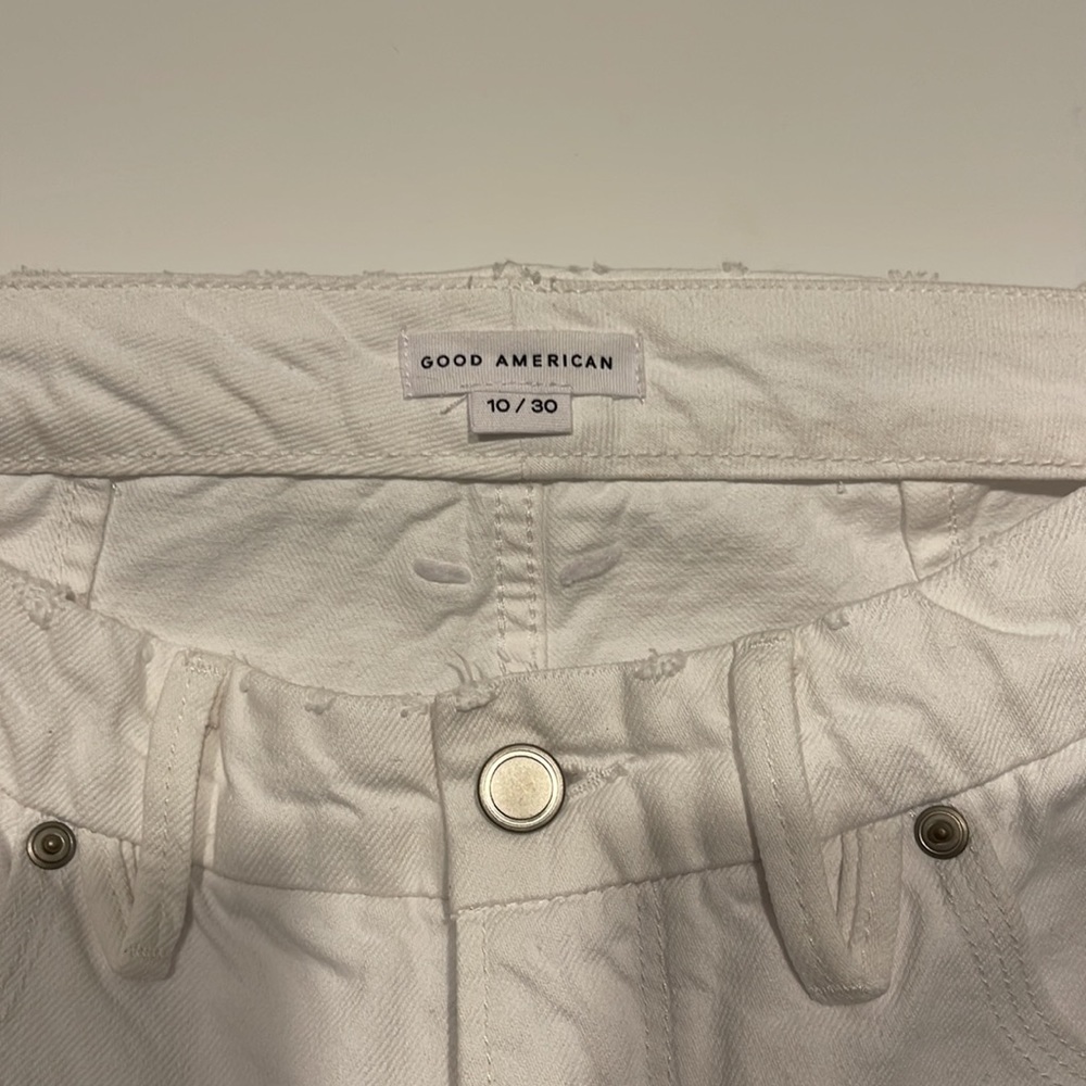 Good American White Distressed Denim - Picture 3 of 4
